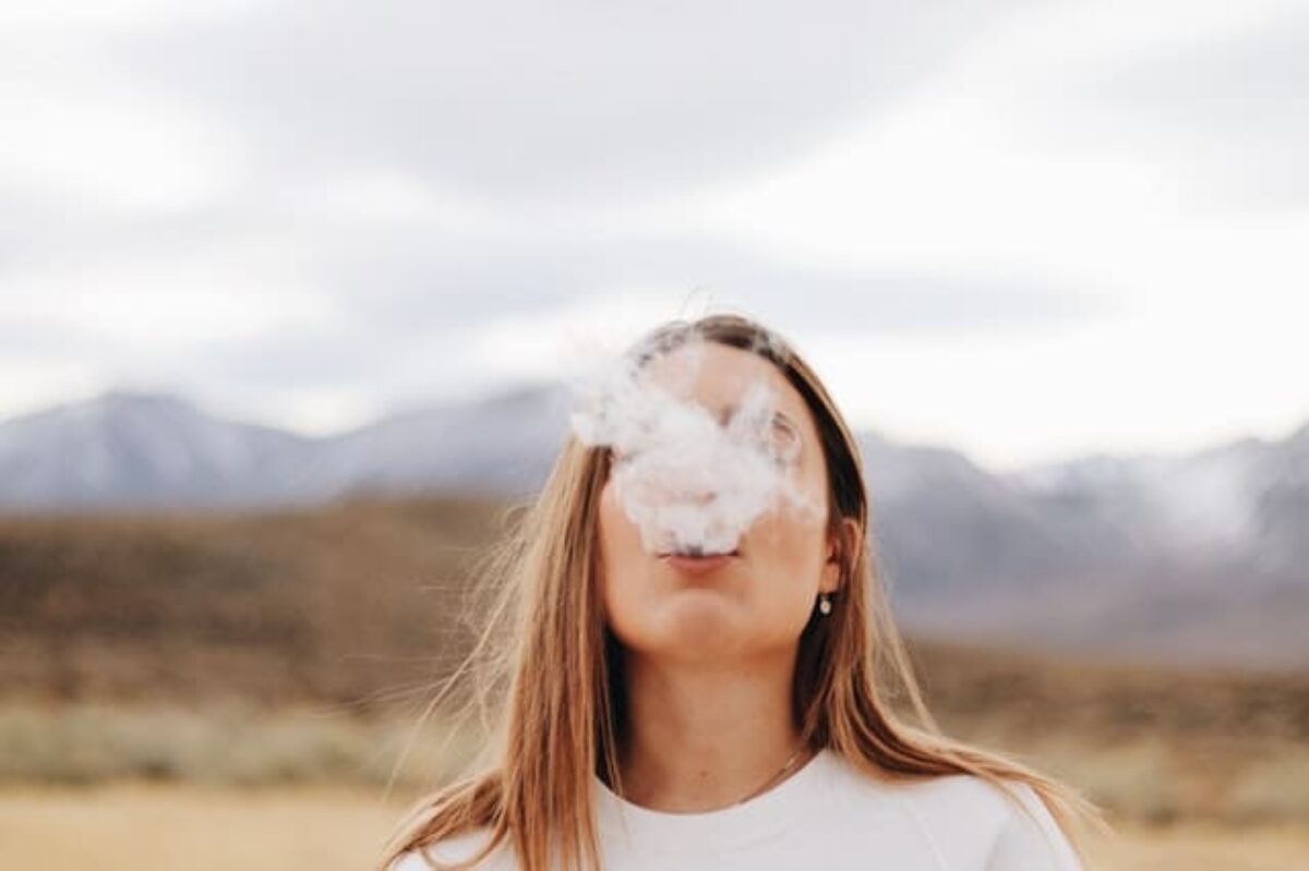 cigarettes after eating Smoking Cravings: Why do you crave a cigarette after every meal? (Ill  effects on health)